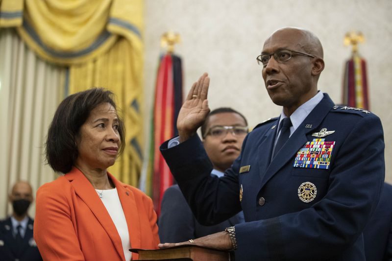 general-charles-brown-sworn-in-as-usaf-chief-of-staff-the