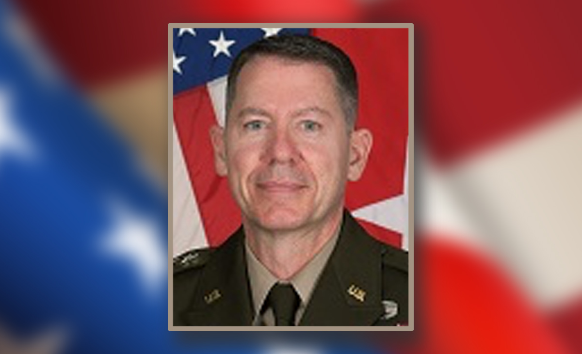 Major General Lance Curtis, Commander, Personal Property Activity